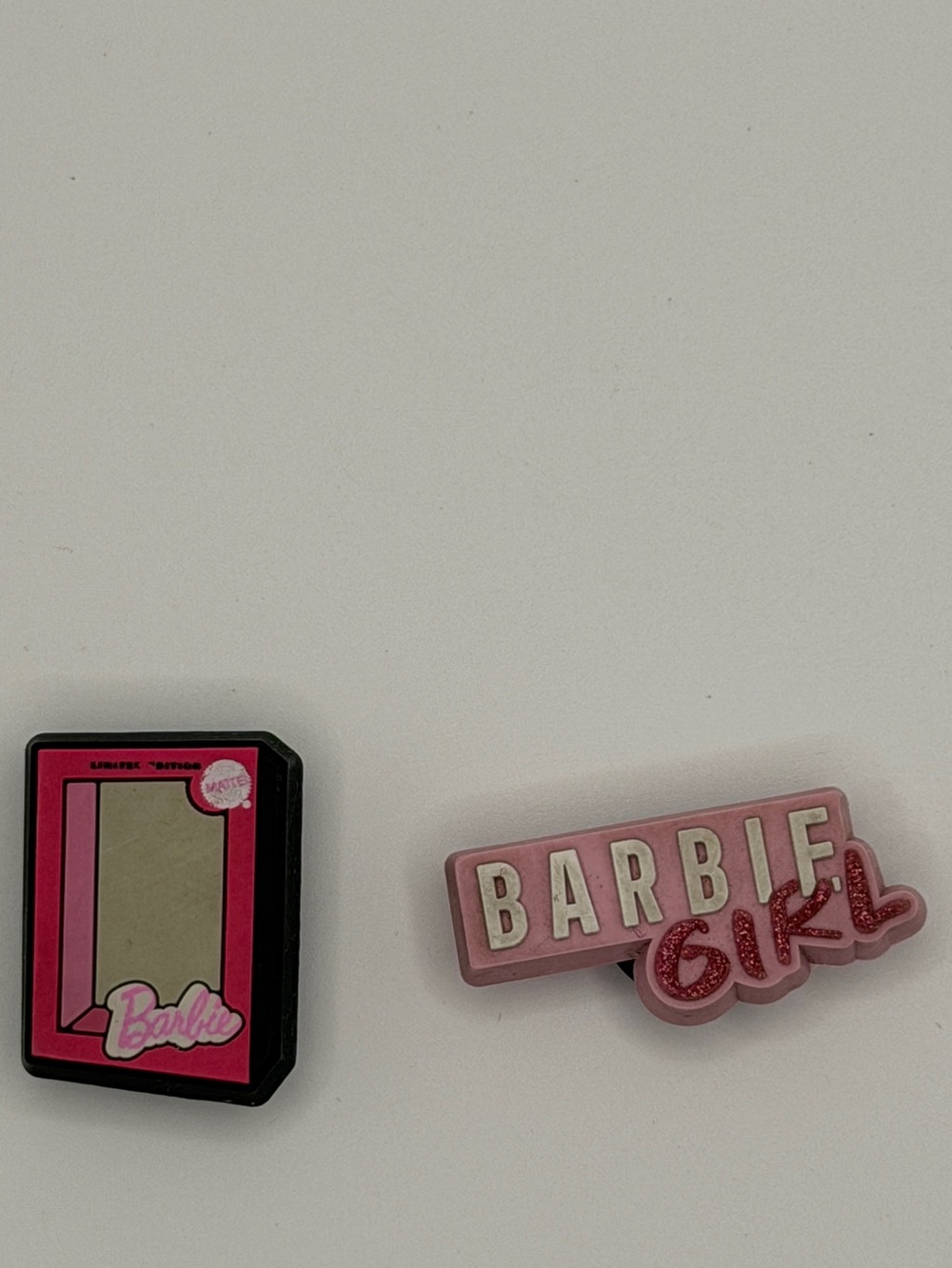 Official Crocs Jibbitz Barbie 2-Piece Charm Set – Vintage Box & Barbie Girl 2023